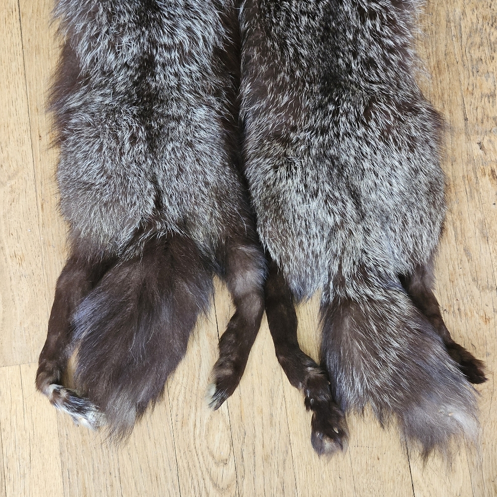 Vintage Fox Fur Stole - Picture 10 of 15